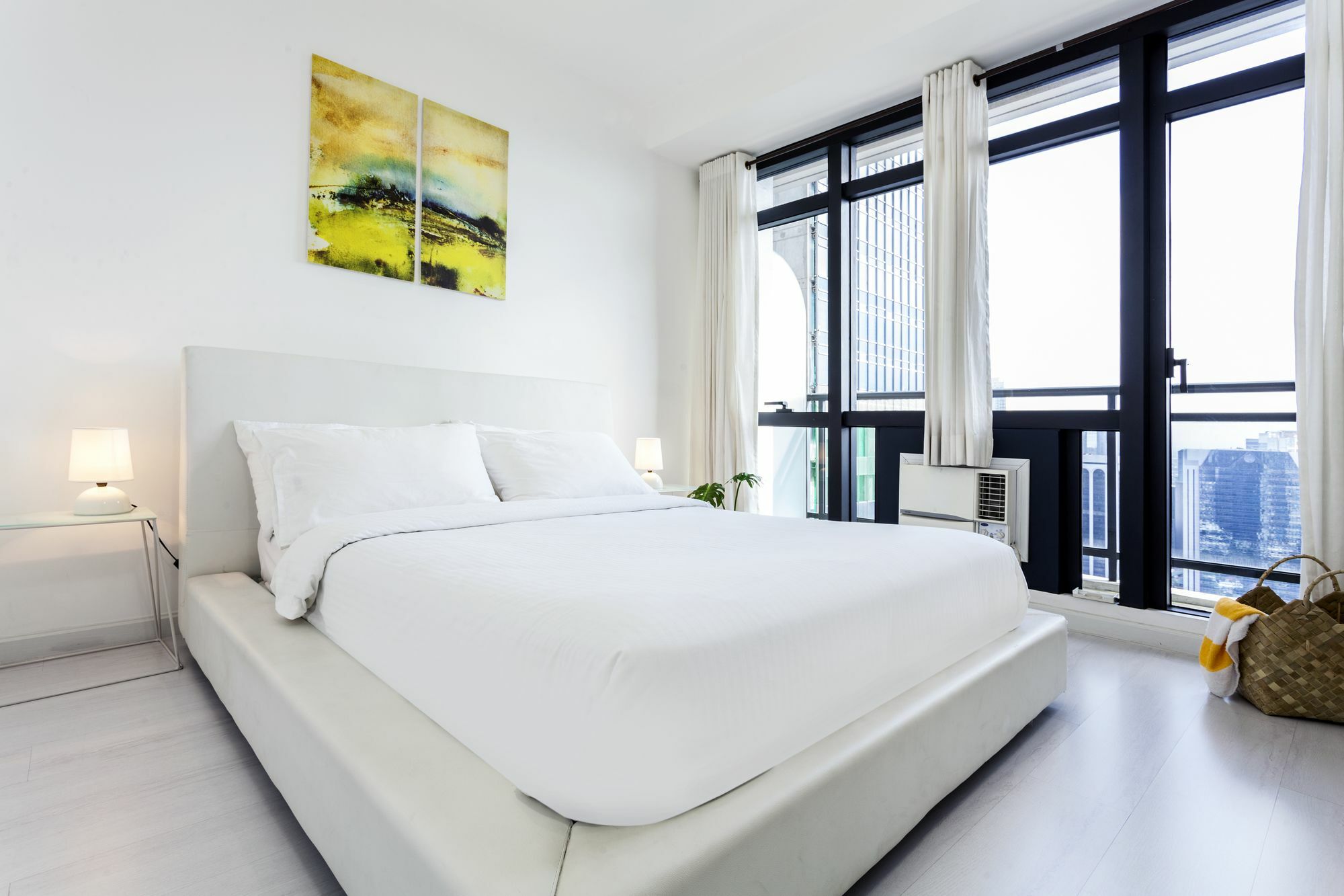 The Gramercy Residences By Stayhome Asia Макати Экстерьер фото